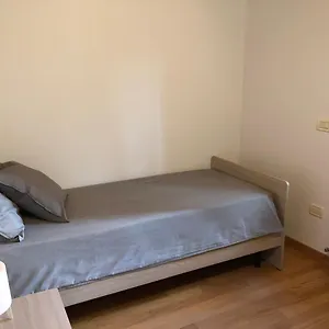 Interno 1 Apartament