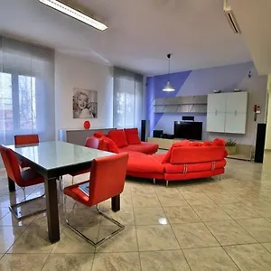 Con Idromassaggio E Parcheggio Privato Gratuito,strategico Per Le Cinque Terre E Golfo Dei Poeti Appartement La Spezia